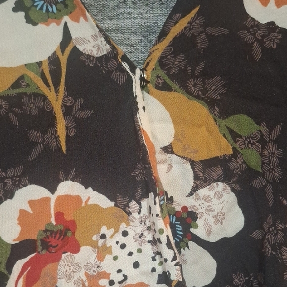 Kut from the Kloth Gray Knit Top Size S - Picture 5 of 7